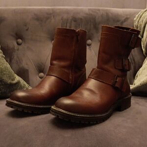 Elegant Brown Ankle Boots